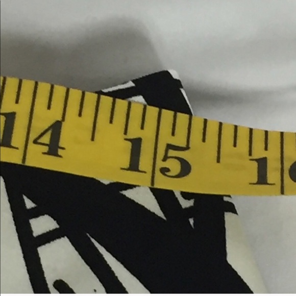 Black & White Graphic Ankle Pants Size 8 - Picture 3 of 7